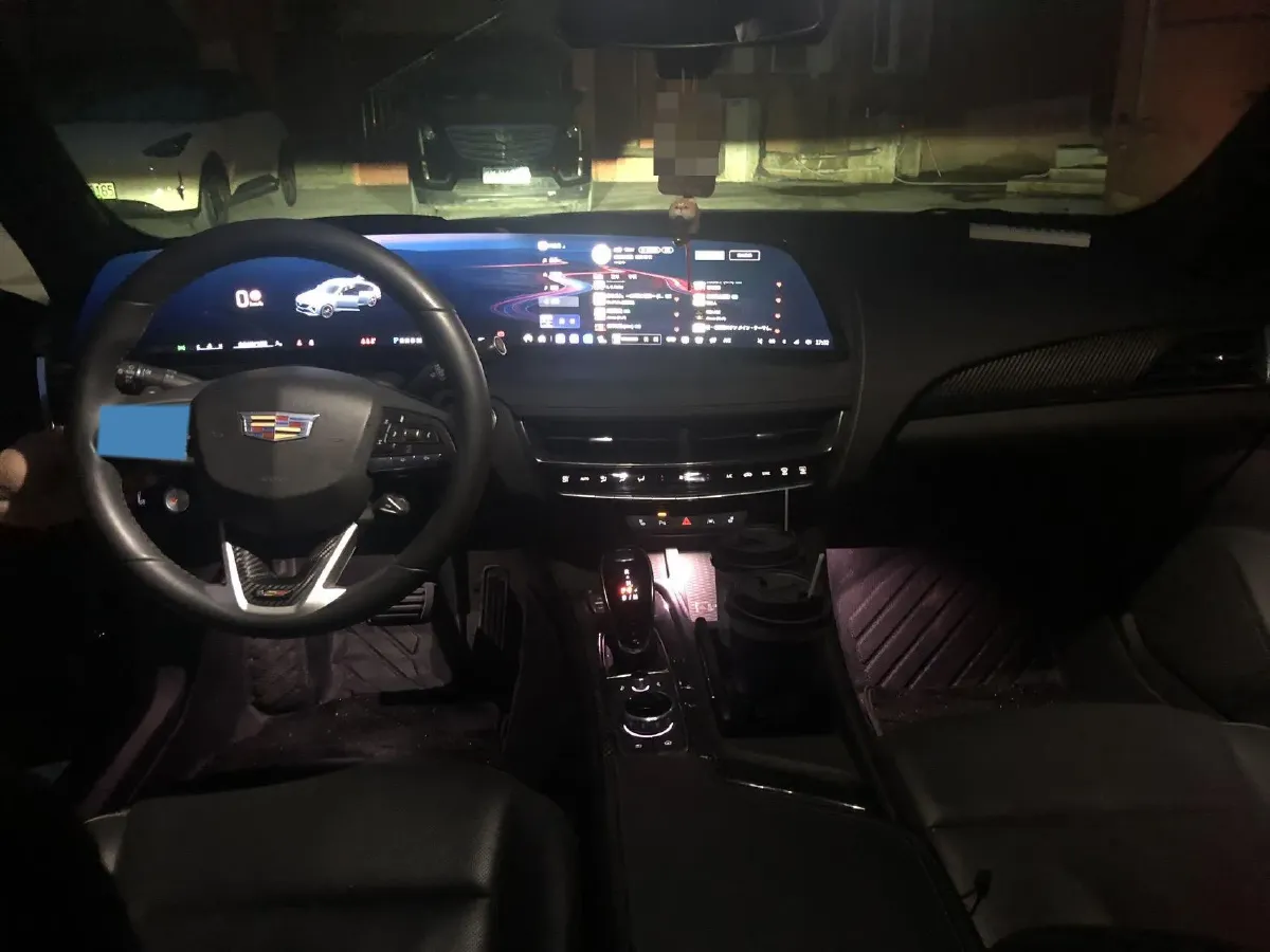 2024 Cadillac CT5 2.0T 237HP L4 10AT,autocango,china used car exporter,china ev exporter,chinese used car exporter,chinese used ev exporter