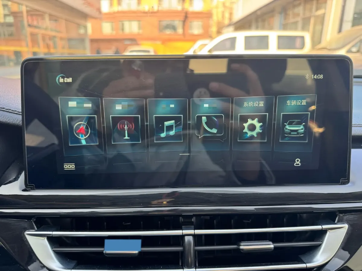 2019 ChangAn Eado DT 1.6L 125HP L4 5MT,autocango,china used car exporter,china ev exporter,chinese used car exporter,chinese used ev exporter