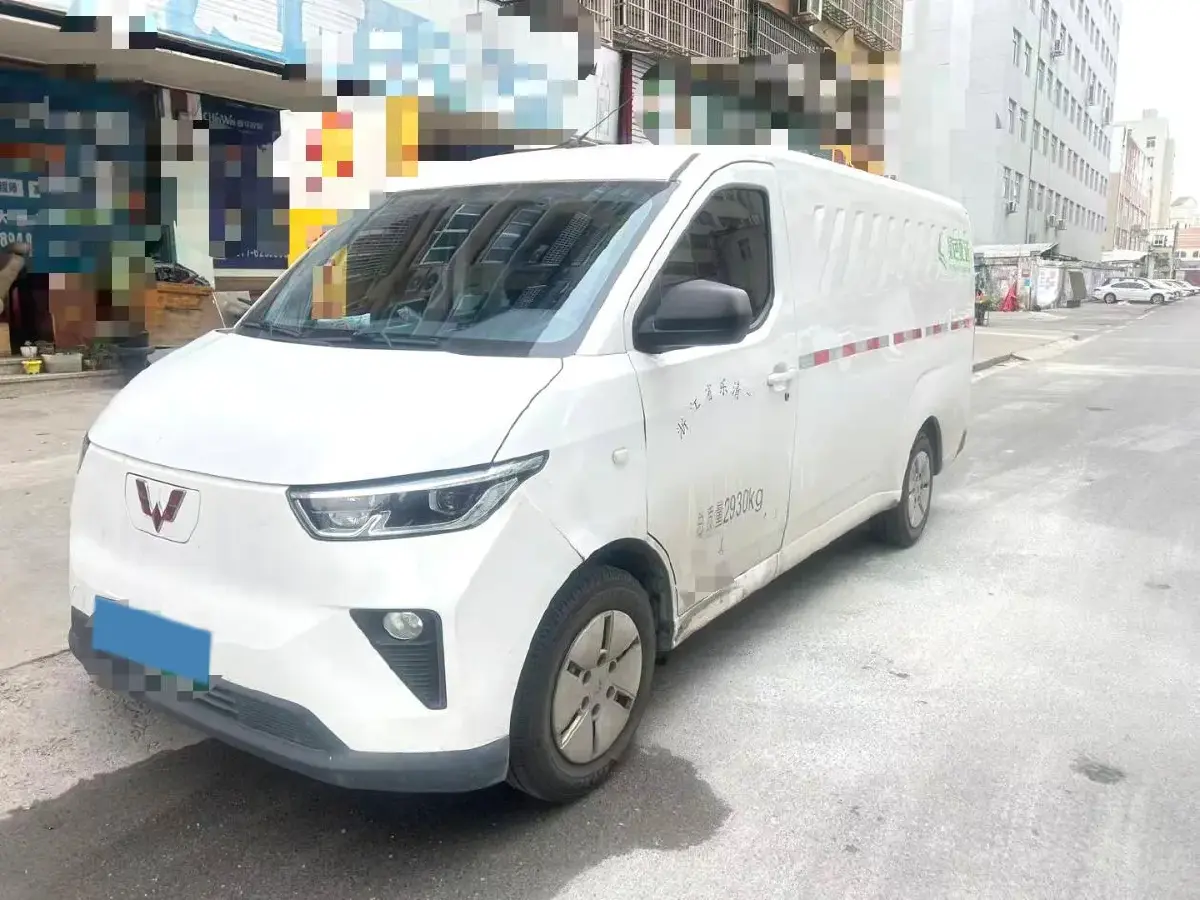 2024 WuLing YangGuang BEV 41.9KWH