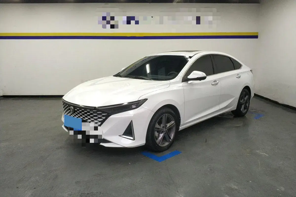 2023 ChangAn Raeton Plus 1.5T 188HP L4 7DCT