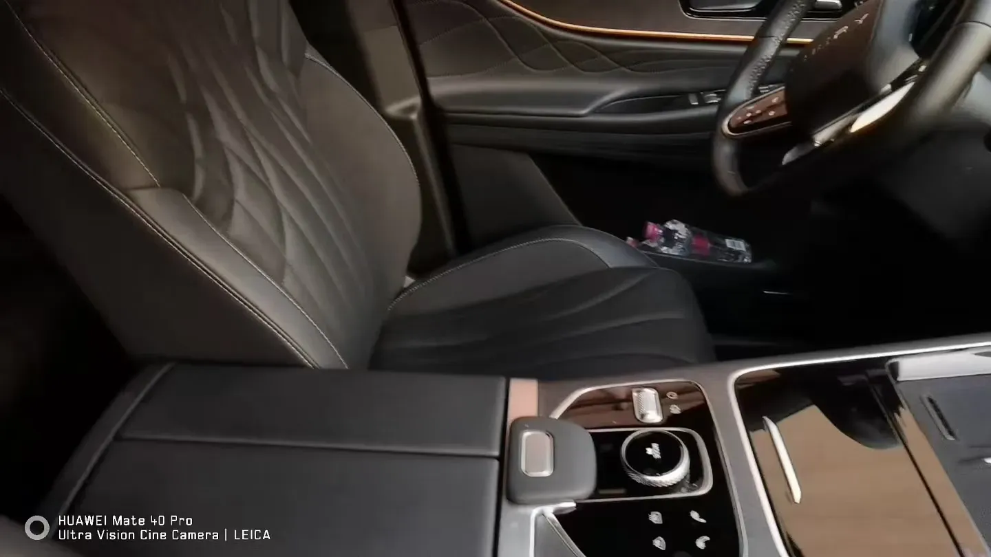 2025 Chery Tiggo 9 2.0T 261HP L4 8AT,autocango,china used car exporter,china ev exporter,chinese used car exporter,chinese used ev exporter