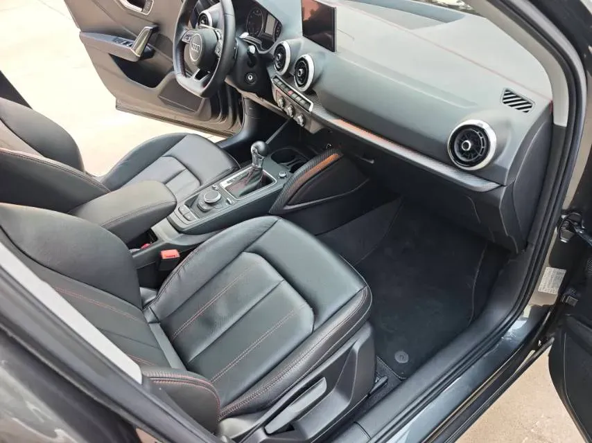 2022 Audi Q2L 1.4T 150HP L4 7DCT,autocango,china used car exporter,china ev exporter,chinese used car exporter,chinese used ev exporter