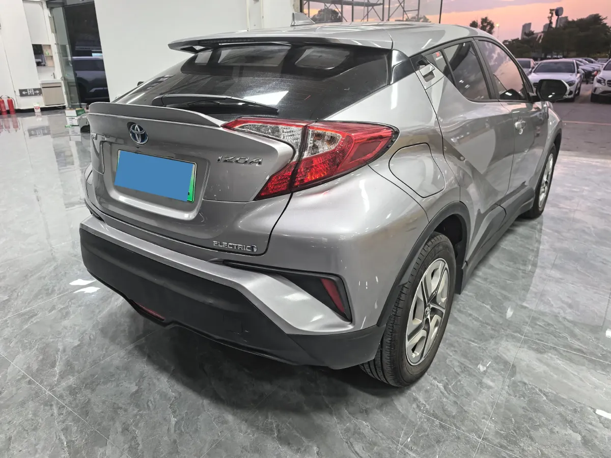 2020 Toyota Izoa E BEV 54.3KWH,autocango,china used car exporter,china ev exporter,chinese used car exporter,chinese used ev exporter