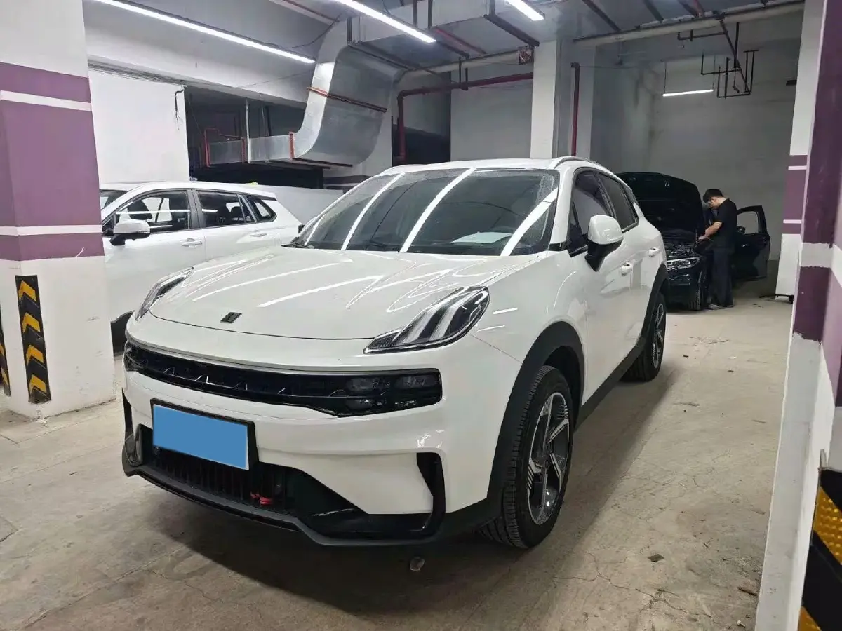 2023 LYNK&CO 03 2.0T 254HP L4 7DCT