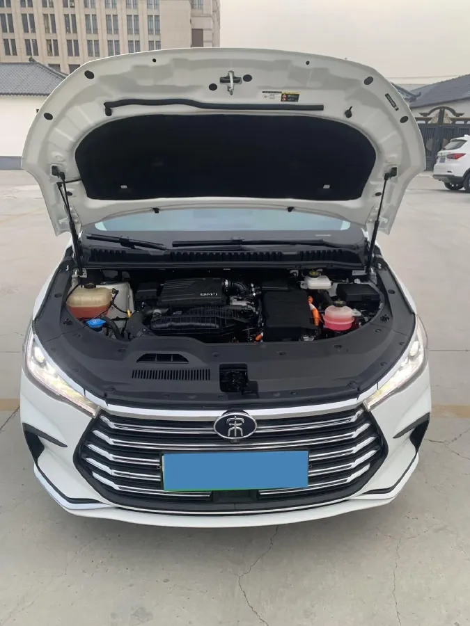 2022 Skyworth HT-i 1.5L 110HP L4 E-CVT PHEV 21.68KWH,autocango,china used car exporter,china ev exporter,chinese used car exporter,chinese used ev exporter