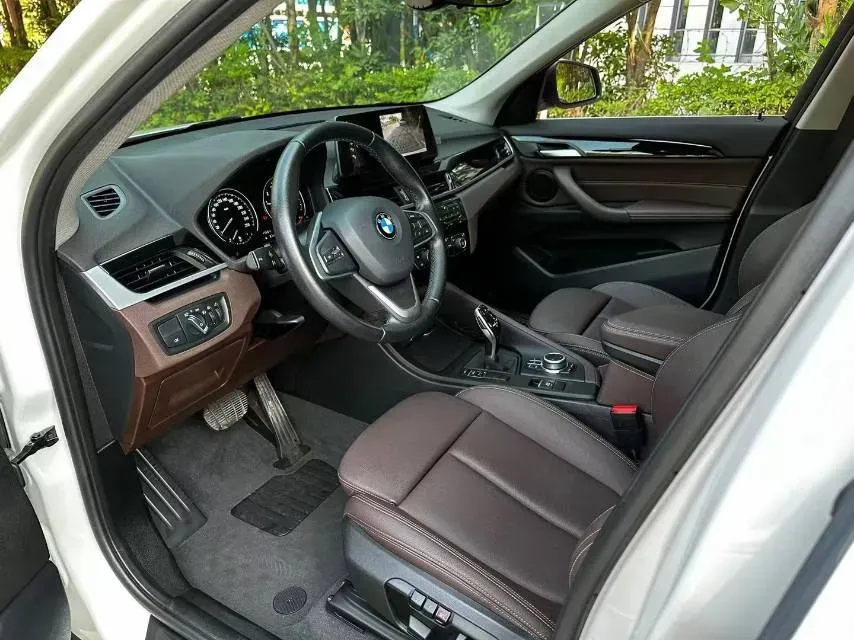 2020 BMW X1 2.0T 192HP L4 7DCT,autocango,china used car exporter,china ev exporter,chinese used car exporter,chinese used ev exporter