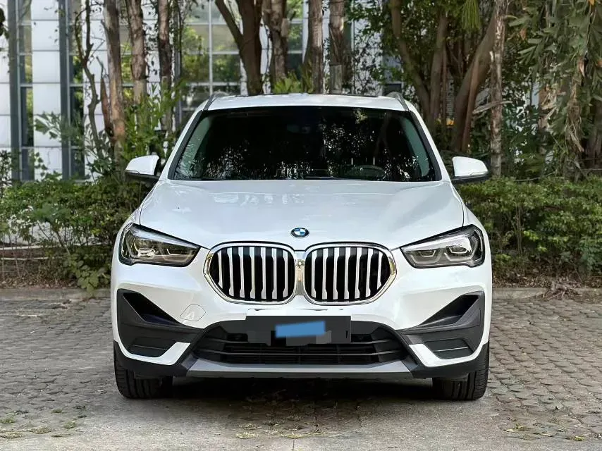 2020 BMW X1 2.0T 192HP L4 7DCT,autocango,china used car exporter,china ev exporter,chinese used car exporter,chinese used ev exporter