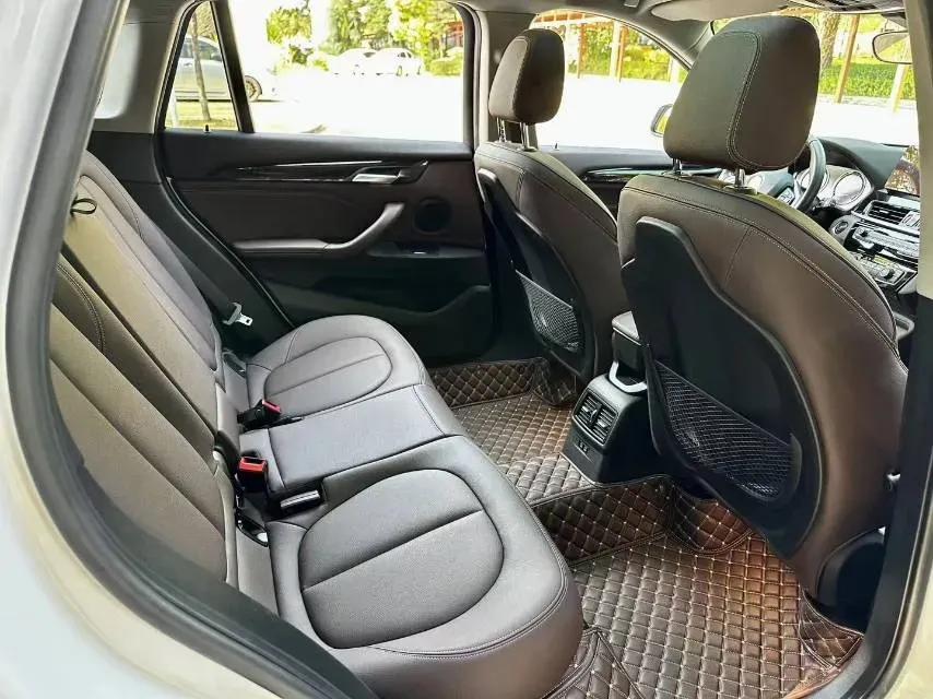 2020 BMW X1 2.0T 192HP L4 7DCT,autocango,china used car exporter,china ev exporter,chinese used car exporter,chinese used ev exporter