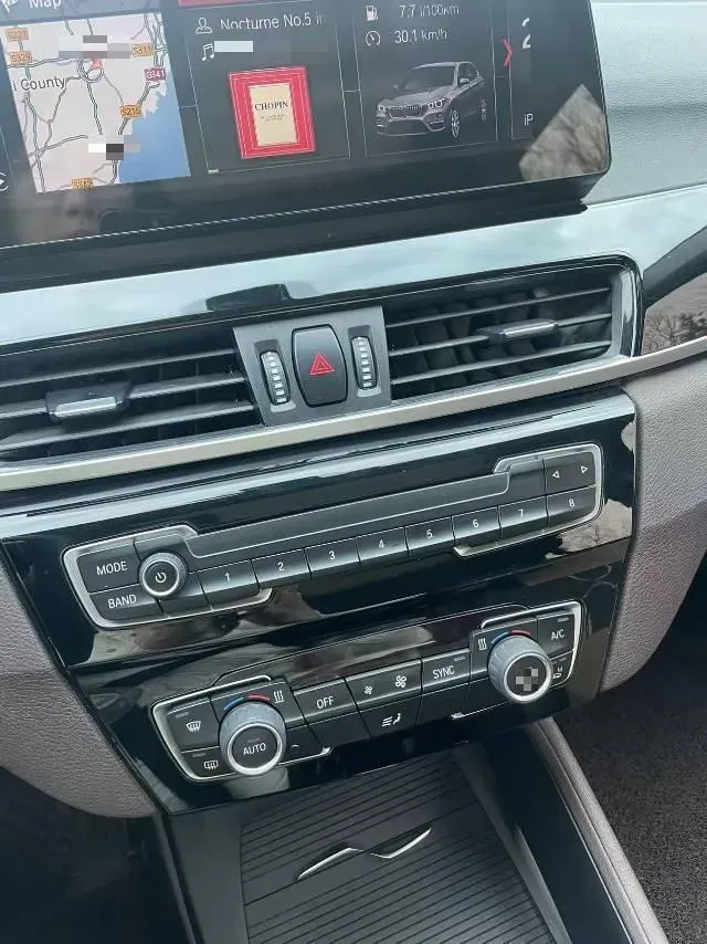 2020 BMW X1 2.0T 192HP L4 7DCT,autocango,china used car exporter,china ev exporter,chinese used car exporter,chinese used ev exporter