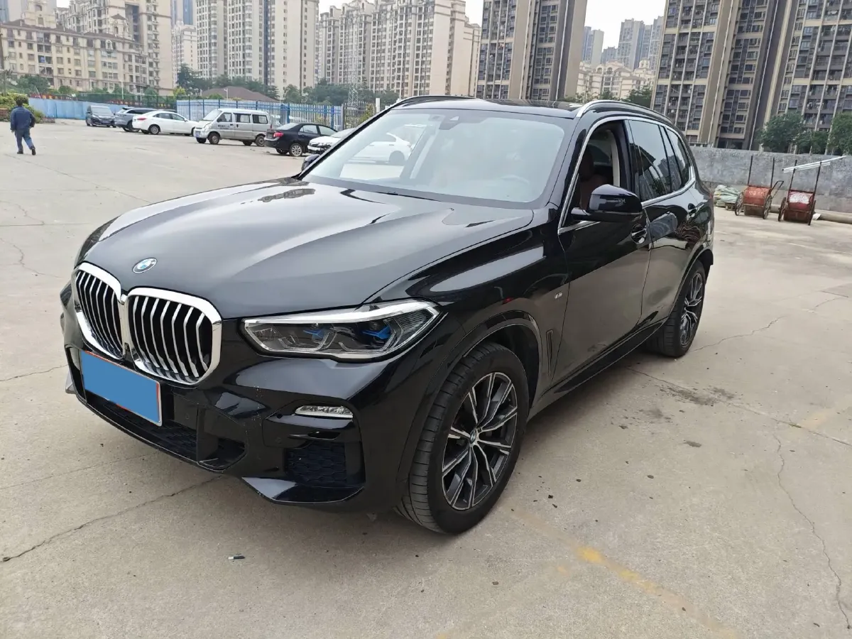 2019 BMW X5 3.0T 340HP L6 8AT,autocango,china used car exporter,china ev exporter,chinese used car exporter,chinese used ev exporter