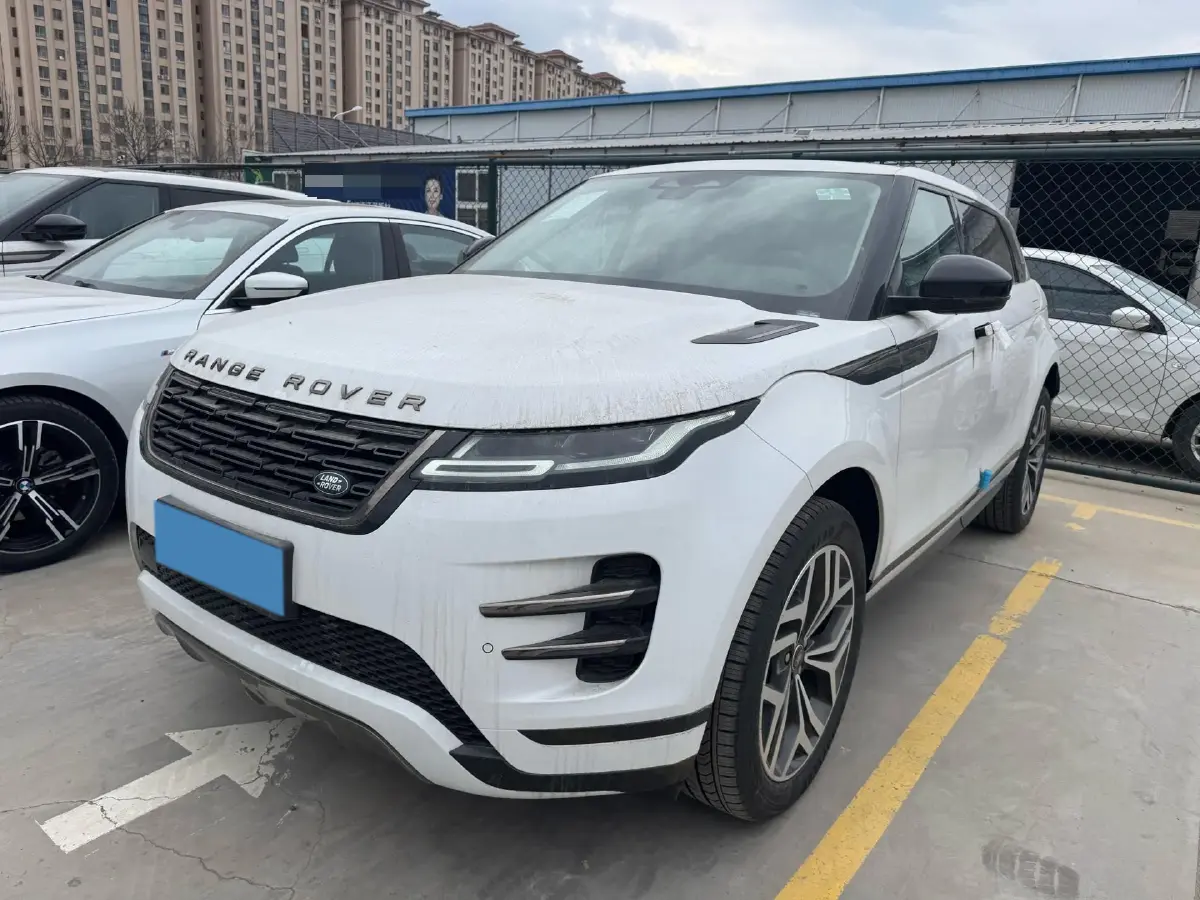 2024 Land Rover Range Rover Evoque 2.0T 249HP L4 9AT