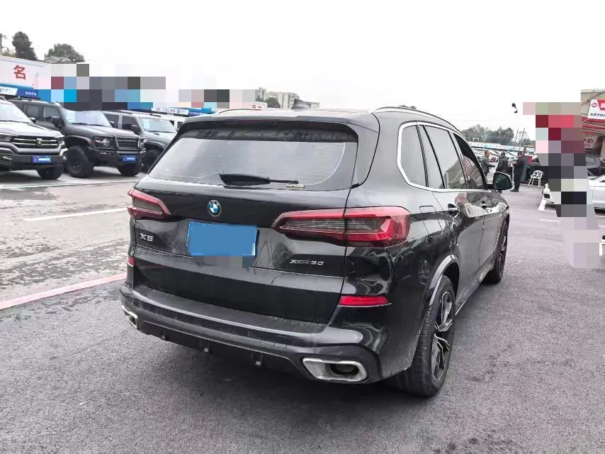 2022 BMW X5 2.0T 245HP L4 8AT,autocango,china used car exporter,china ev exporter,chinese used car exporter,chinese used ev exporter