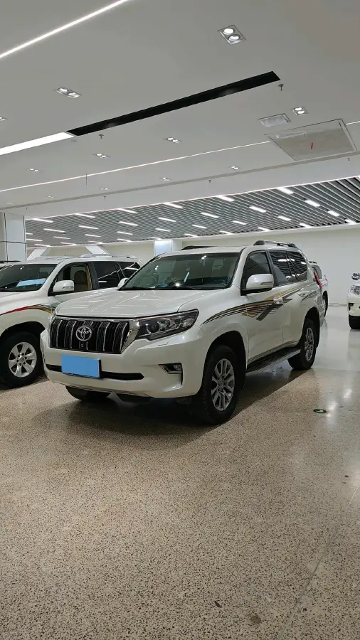 2018 Toyota Land Cruiser Prado 3.5L 280HP V6 6AT