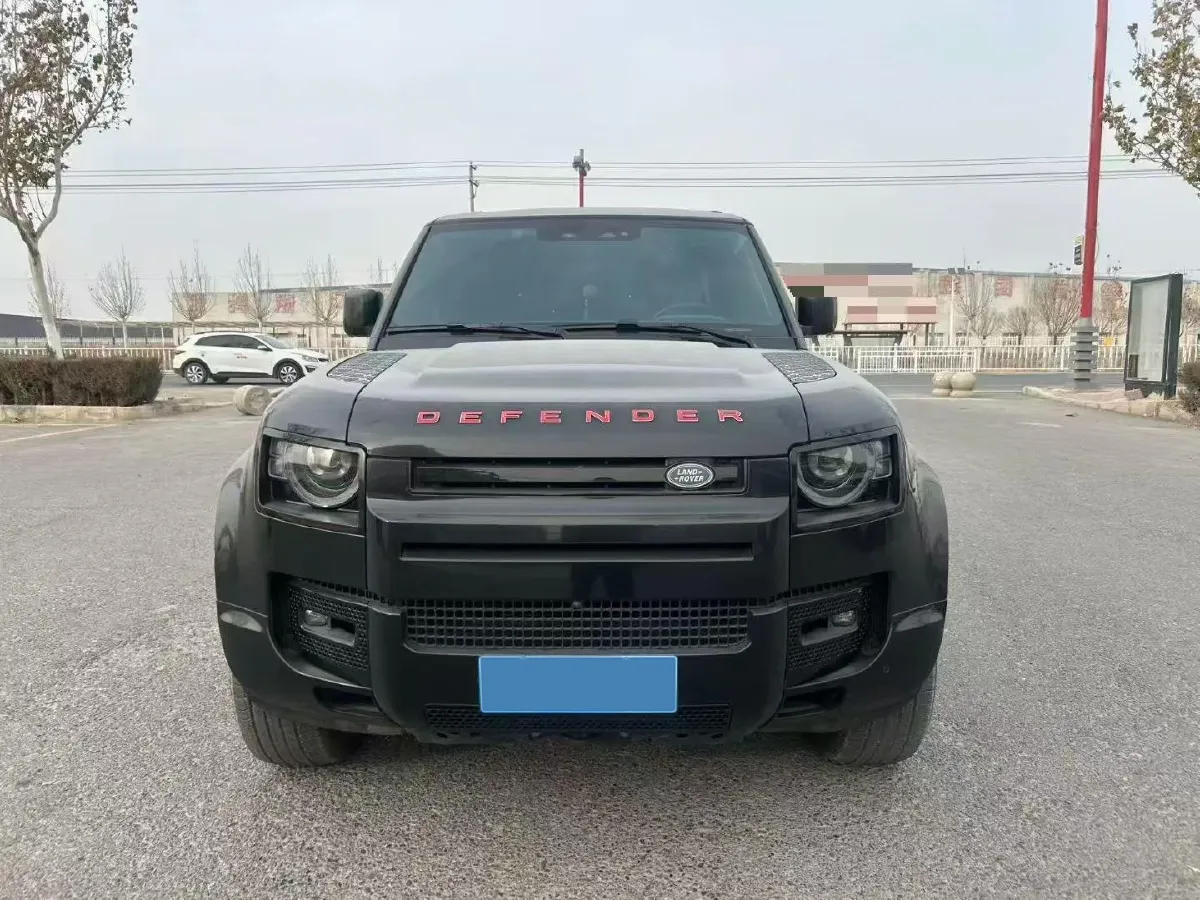 2024 Land Rover Defender 3.0T 400HP L6 8AT,autocango,china used car exporter,china ev exporter,chinese used car exporter,chinese used ev exporter