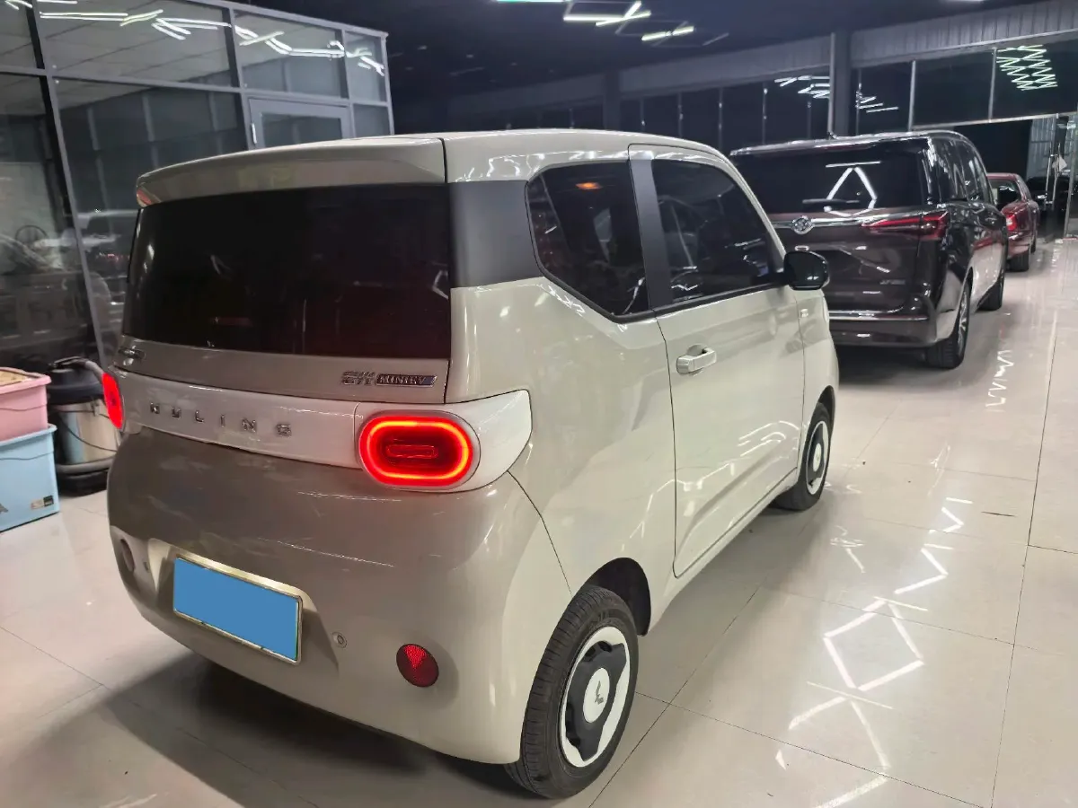 2024 WuLing HongGuang MINI EV BEV 17.3KWH,autocango,china used car exporter,china ev exporter,chinese used car exporter,chinese used ev exporter