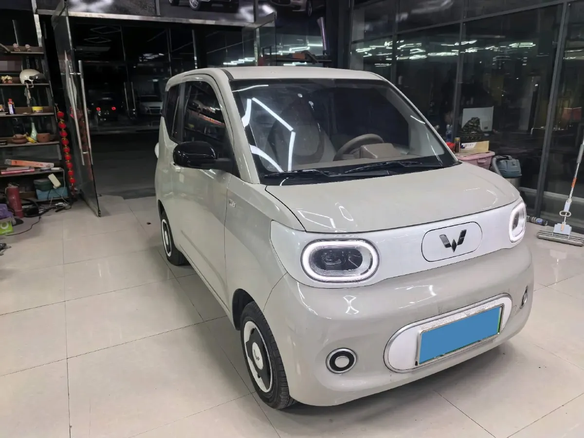 2024 WuLing HongGuang MINI EV BEV 17.3KWH,autocango,china used car exporter,china ev exporter,chinese used car exporter,chinese used ev exporter