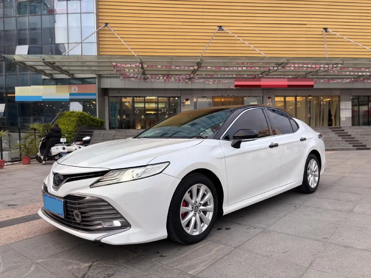2018 Toyota Camry 2.0L 169HP L4 6AT