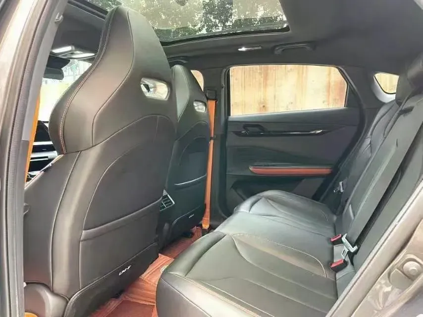 2023 ChangAn UNI-V 1.5T 188HP L4 7DCT,autocango,china used car exporter,china ev exporter,chinese used car exporter,chinese used ev exporter