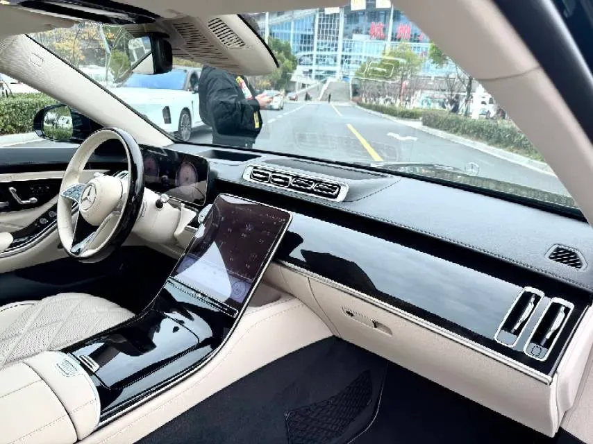 2025 Mercedes-Benz Maybach S Class 3.0T 380HP L6 9AT,autocango,china used car exporter,china ev exporter,chinese used car exporter,chinese used ev exporter