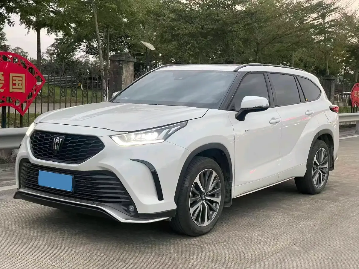 2024 Toyota Crown Kluger 2.5L 189HP L4 E-CVT Hybrid