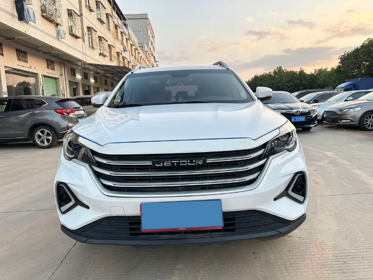 2022 Jetour X70M 1.5T 156HP L4 6MT,autocango,china used car exporter,china ev exporter,chinese used car exporter,chinese used ev exporter