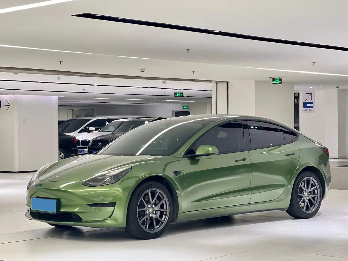 2022 Tesla Model 3 BEV 60KWH