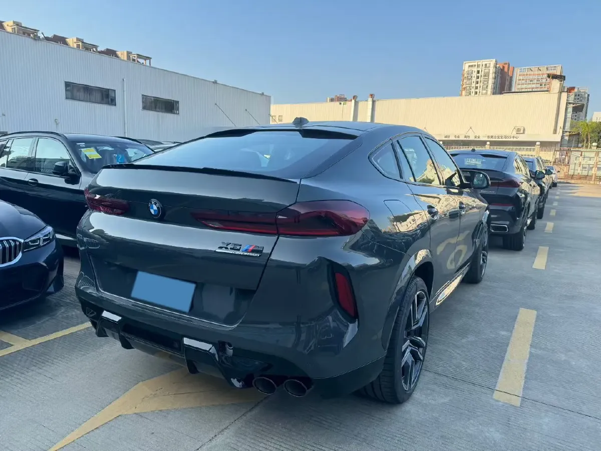 2023 BMW X6 M 4.4T 626HP V8 8AT,autocango,china used car exporter,china ev exporter,chinese used car exporter,chinese used ev exporter