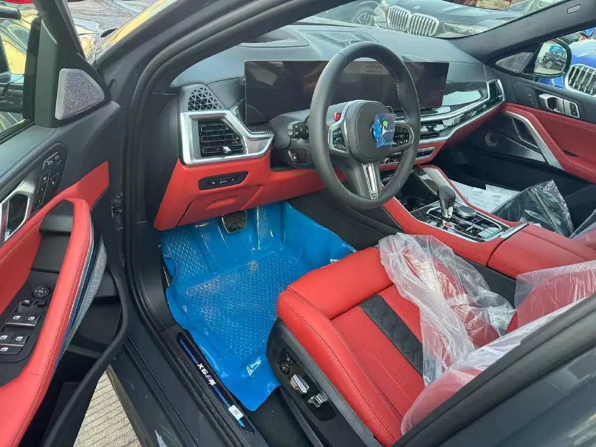 2023 BMW X6 M 4.4T 626HP V8 8AT,autocango,china used car exporter,china ev exporter,chinese used car exporter,chinese used ev exporter