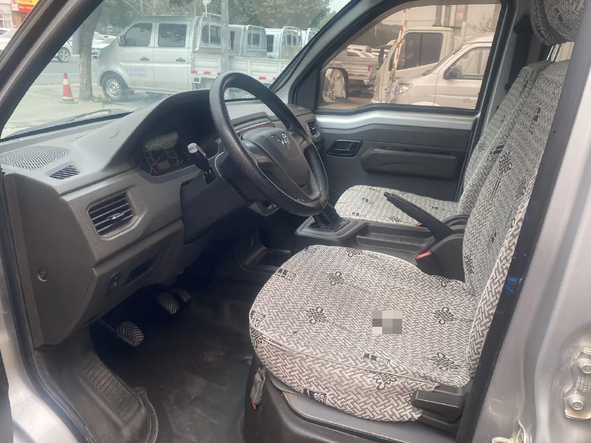 2020 JinBei T5 1.5L 102HP L4 5MT,autocango,china used car exporter,china ev exporter,chinese used car exporter,chinese used ev exporter