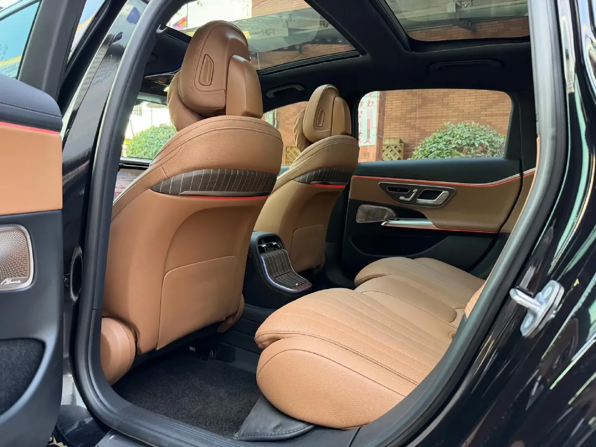 2025 Mercedes-Benz E Class 2.0T 258HP L4 9AT,autocango,china used car exporter,china ev exporter,chinese used car exporter,chinese used ev exporter