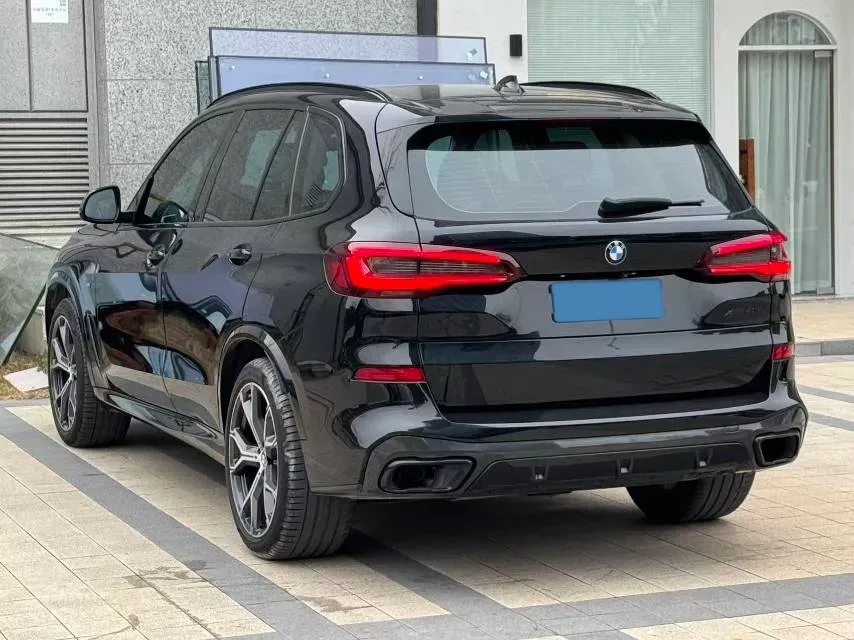 2021 BMW X5 3.0T 340HP L6 8AT,autocango,china used car exporter,china ev exporter,chinese used car exporter,chinese used ev exporter