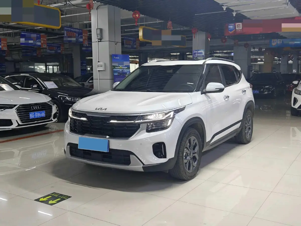 2023 Kia Seltos 1.5L 115HP L4 CVT