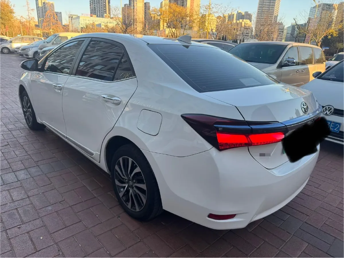 2020 Toyota Corolla Hybird E+ 1.8L 99HP L4 E-CVT PHEV 10.5KWH,autocango,china used car exporter,china ev exporter,chinese used car exporter,chinese used ev exporter