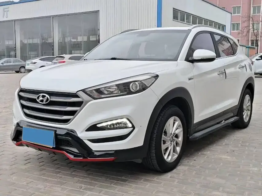 2015 Hyundai Tucson 1.6T 177HP L4 7DCT