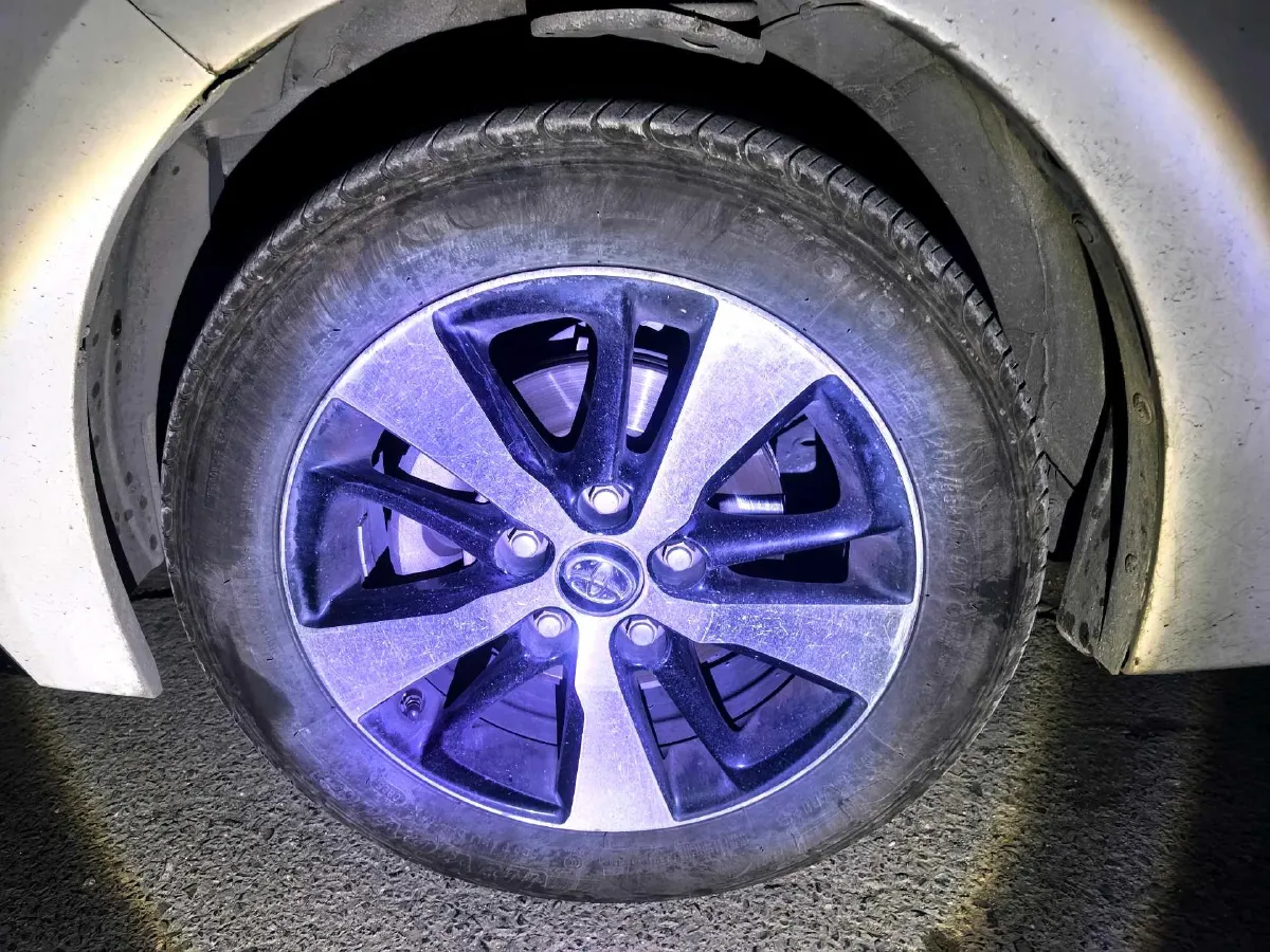 2019 Toyota Corolla Hybird E+ 1.8L 99HP L4 E-CVT PHEV 10.5KWH,autocango,china used car exporter,china ev exporter,chinese used car exporter,chinese used ev exporter