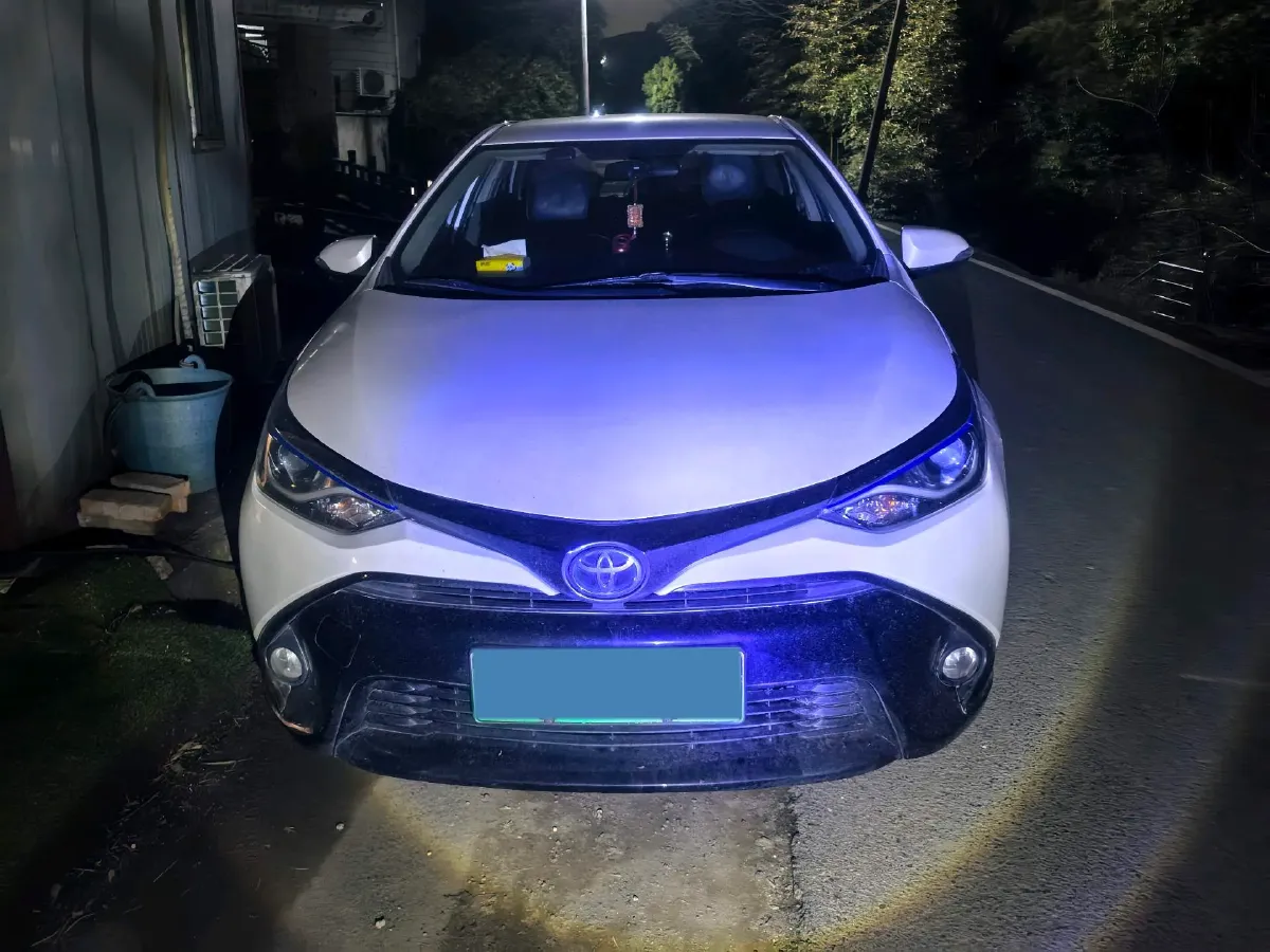 2019 Toyota Corolla Hybird E+ 1.8L 99HP L4 E-CVT PHEV 10.5KWH,autocango,china used car exporter,china ev exporter,chinese used car exporter,chinese used ev exporter