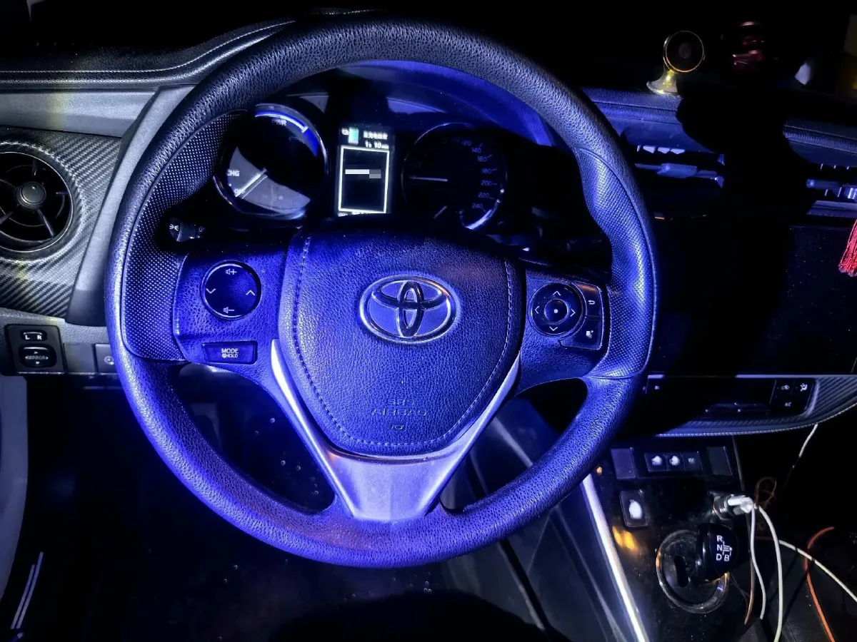 2019 Toyota Corolla Hybird E+ 1.8L 99HP L4 E-CVT PHEV 10.5KWH,autocango,china used car exporter,china ev exporter,chinese used car exporter,chinese used ev exporter