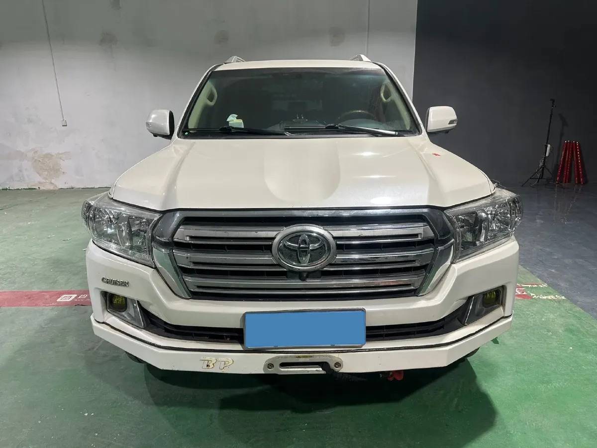 2016 Toyota Land Cruiser 4.0L 275HP V6 5AT,autocango,china used car exporter,china ev exporter,chinese used car exporter,chinese used ev exporter