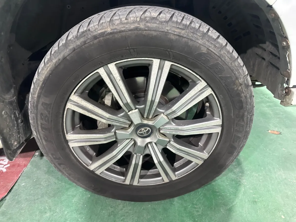 2016 Toyota Land Cruiser 4.0L 275HP V6 5AT,autocango,china used car exporter,china ev exporter,chinese used car exporter,chinese used ev exporter