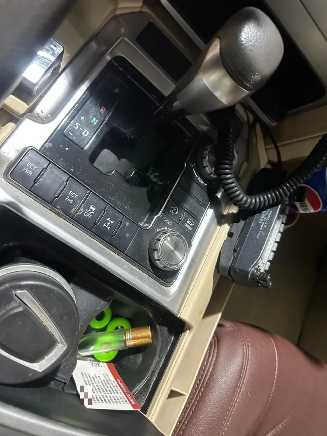 2016 Toyota Land Cruiser 4.0L 275HP V6 5AT,autocango,china used car exporter,china ev exporter,chinese used car exporter,chinese used ev exporter