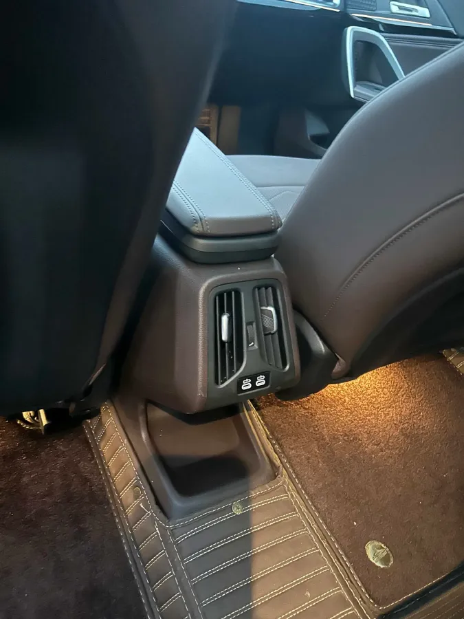 2025 BMW iX1 BEV,autocango,china used car exporter,china ev exporter,chinese used car exporter,chinese used ev exporter