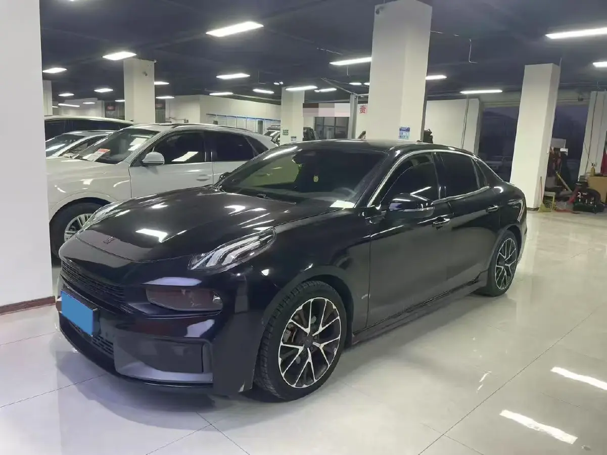 2018 Toyota C-HR 2.0L 171HP L4 CVT