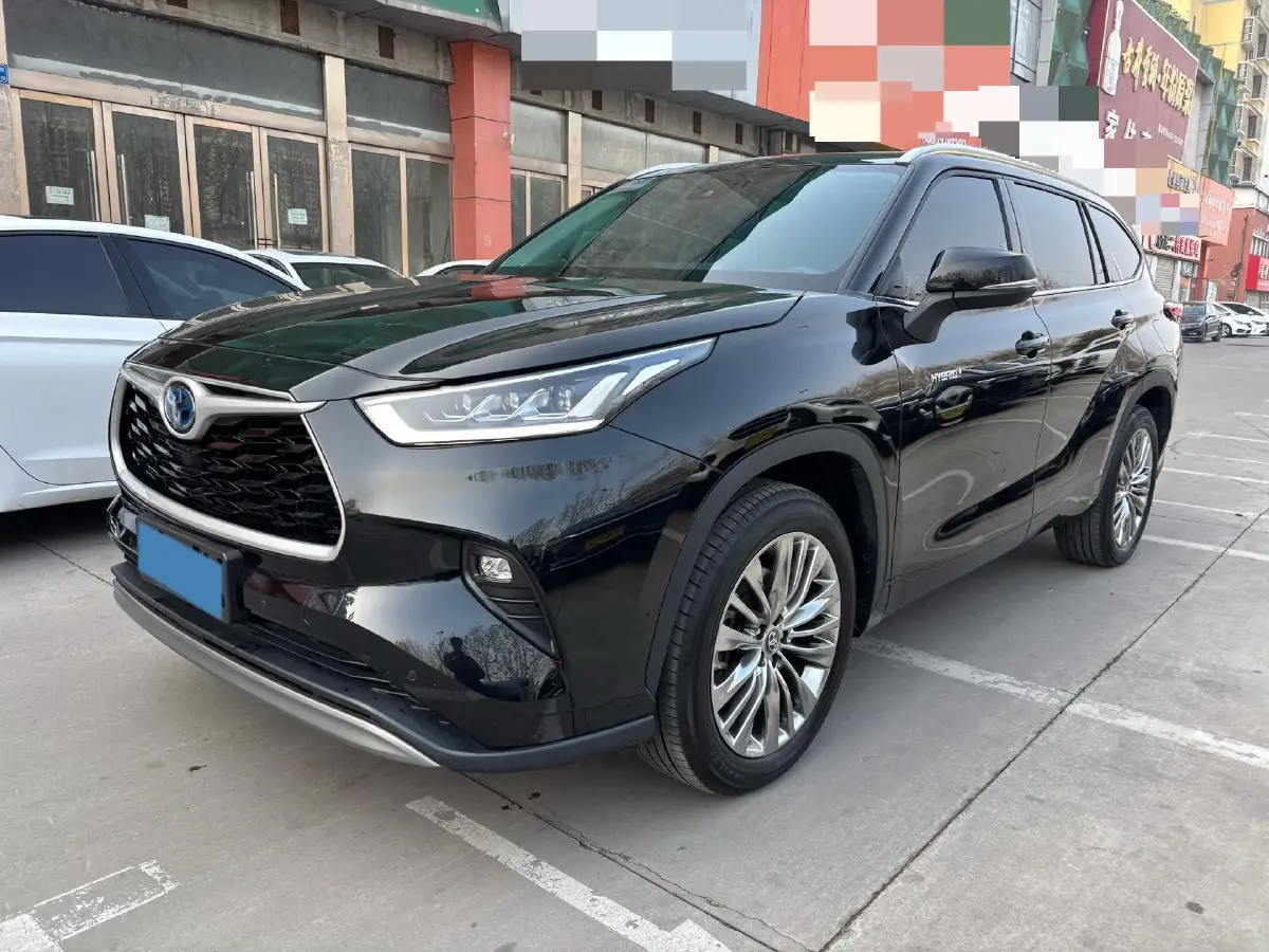 2023 Toyota Highlander 2.5L 189HP L4 E-CVT Hybrid