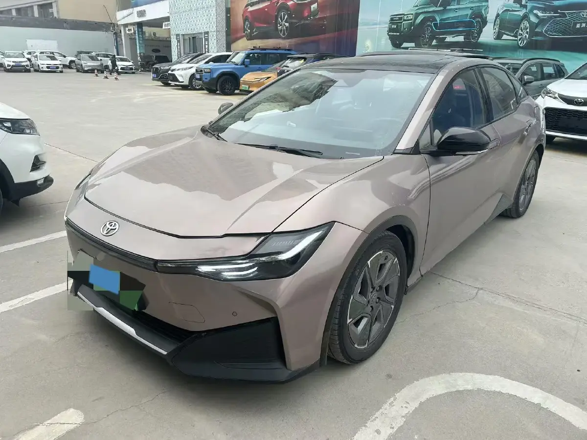 2023 Toyota bZ3 BEV 65.28KWH