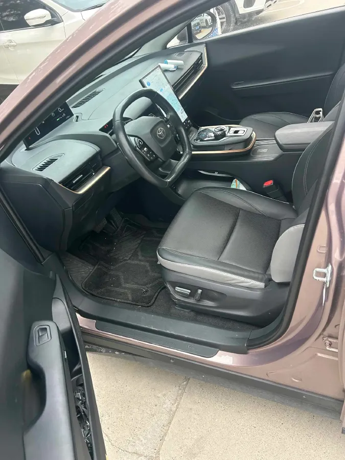 2023 Toyota bZ3 BEV 65.28KWH,autocango,china used car exporter,china ev exporter,chinese used car exporter,chinese used ev exporter