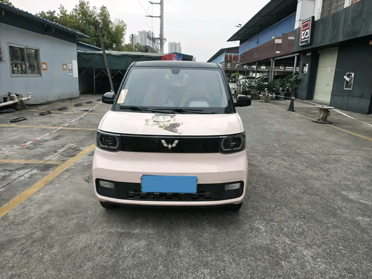 2022 WuLing HongGuang MINI EV BEV 9KWH,autocango,china used car exporter,china ev exporter,chinese used car exporter,chinese used ev exporter