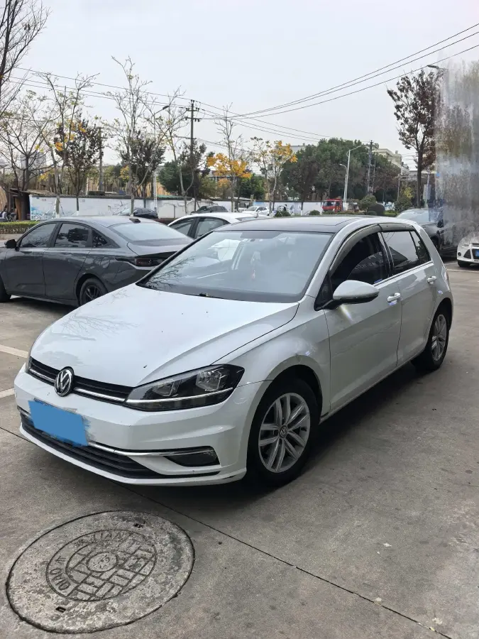 2018 Volkswagen Golf 1.4T 131HP L4 7DCT