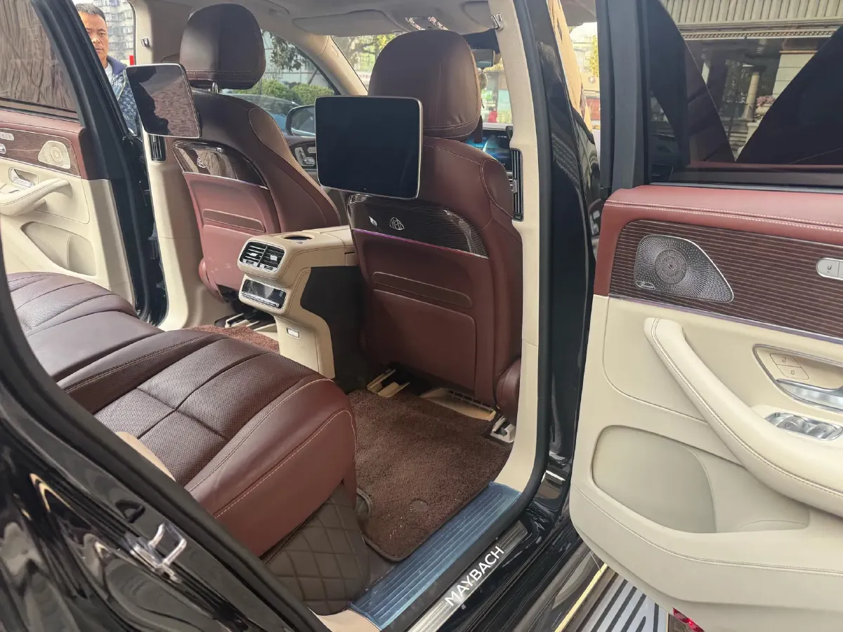 2021 Mansory V Class 2.0T 211HP L4 9AT,autocango,china used car exporter,china ev exporter,chinese used car exporter,chinese used ev exporter