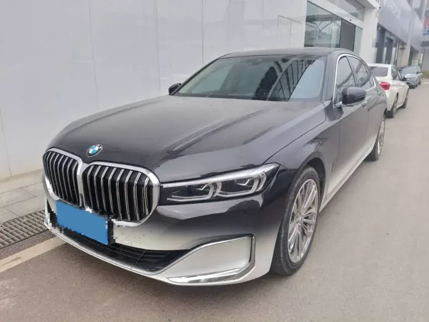 2019 BMW 7 Series 2.0T 265HP L4 8AT