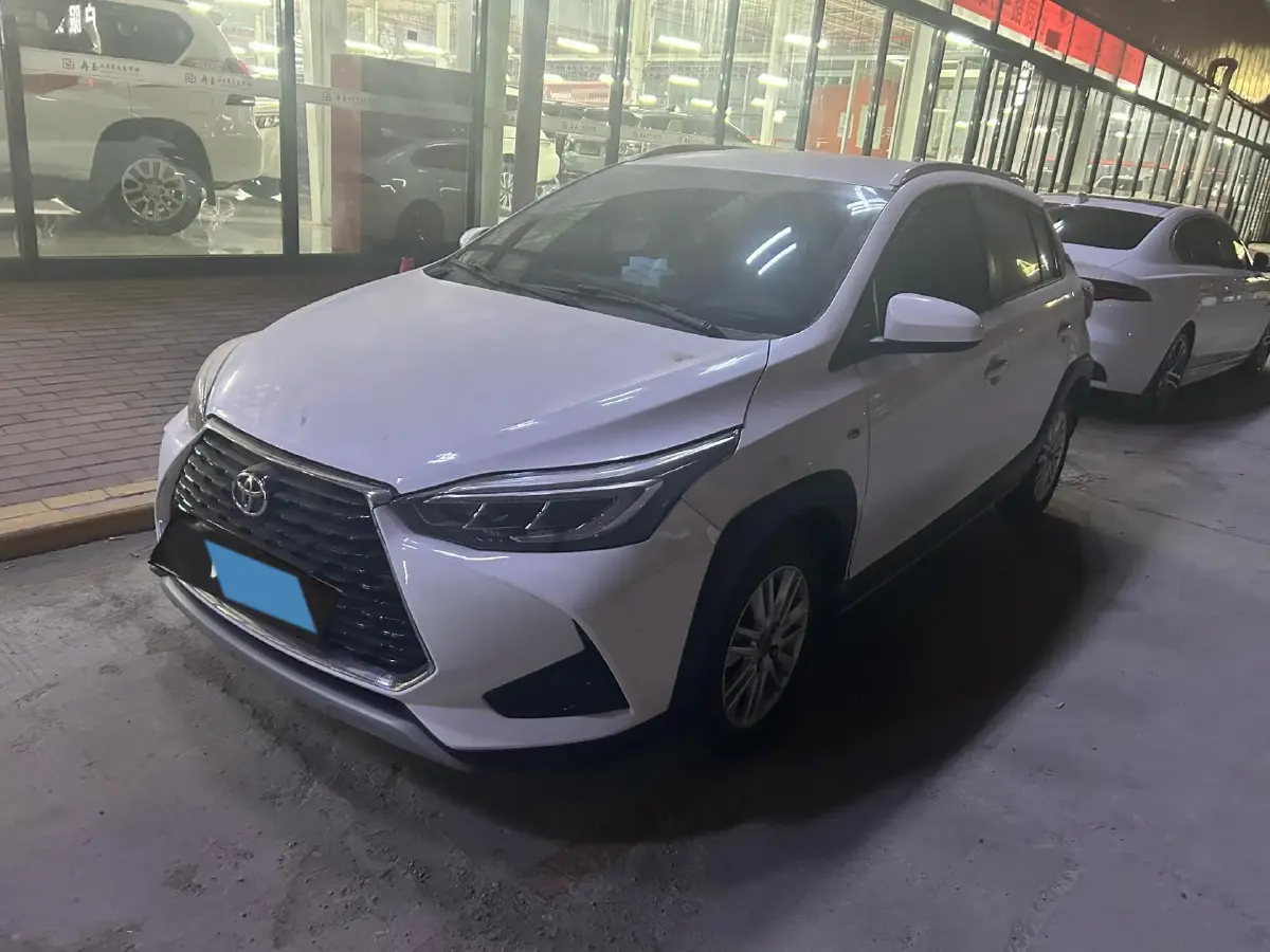 2021 Toyota Yaris L 1.5L 112HP L4 CVT